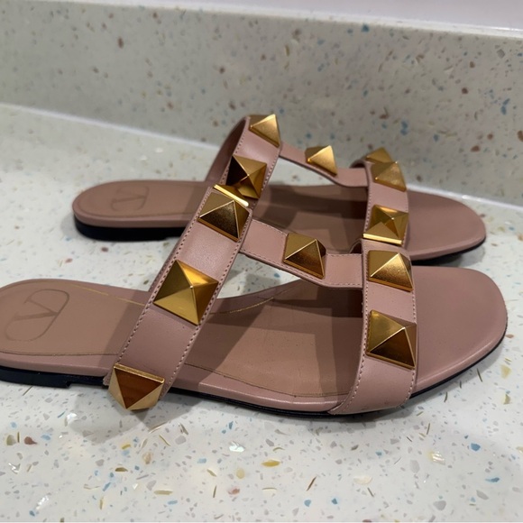 VALENTINO FLAT ROMAN STUD CALFSKIN SLIDE SANDAL - Picture 8 of 13